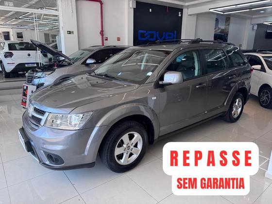FIAT FREEMONT 2.4 EMOTION 16V GASOLINA 4P AUTOMÁTICO